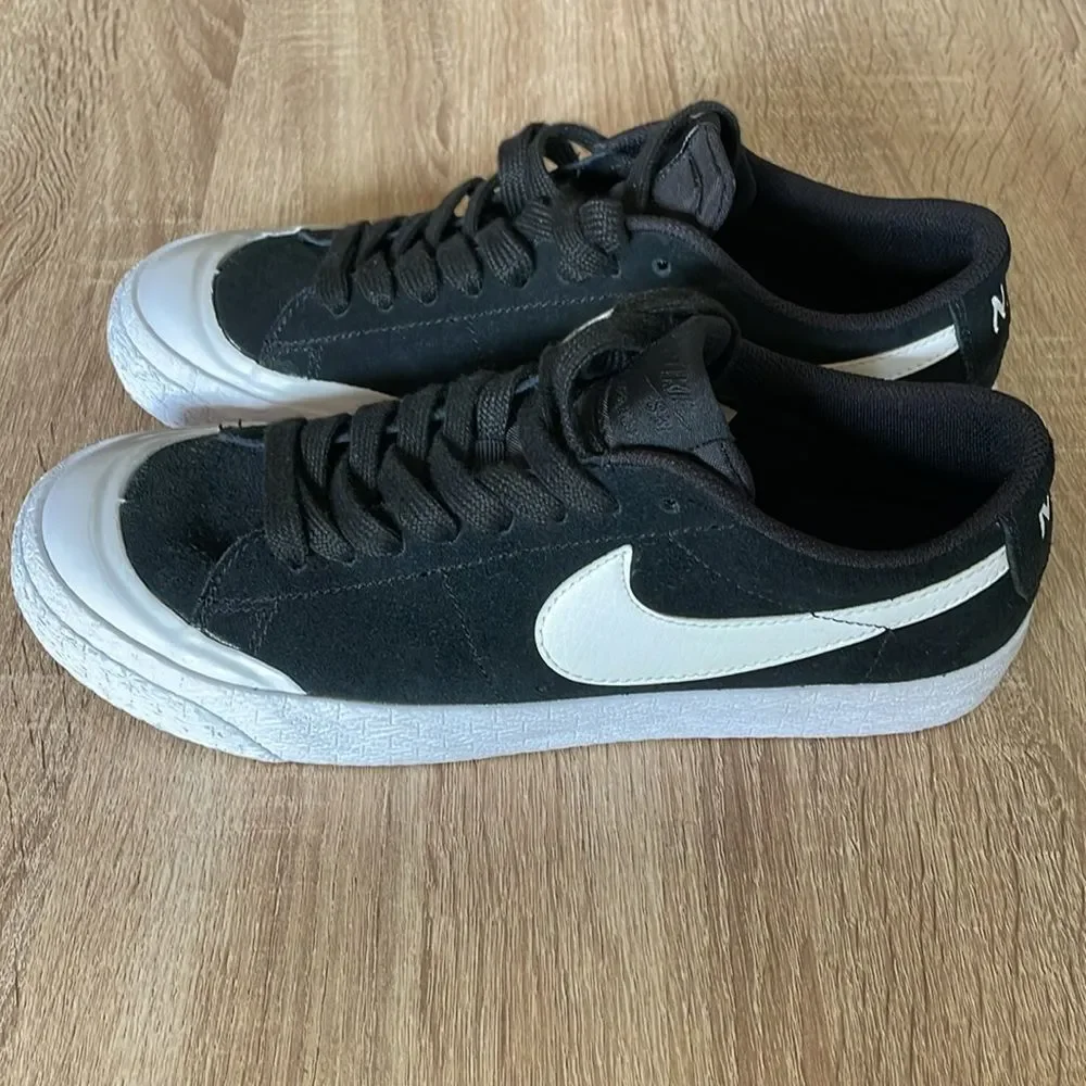 Nike Zoom Air - Mens size 7